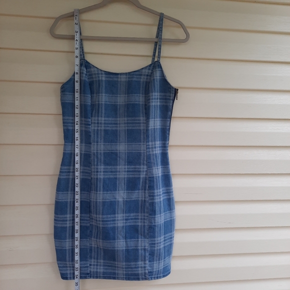 DIvided H&M Woven Fabric Womens Fitted Mini Dress Zip Side Spaghetti Straps SZ M - Picture 12 of 12